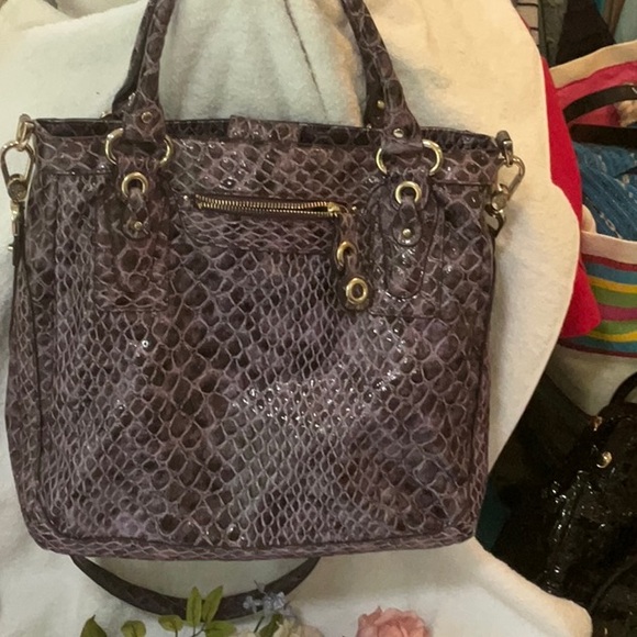 JESSICA SIMPSON PU PURPLE PURSE - Picture 2 of 8